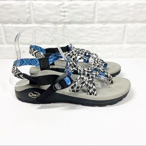 CHACOS Black & Blue Strap Sandals